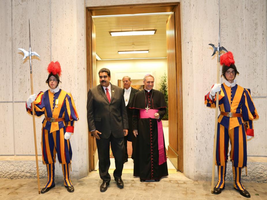 Nicolás Maduro à chegada ao Vaticano. Foto: Lusa