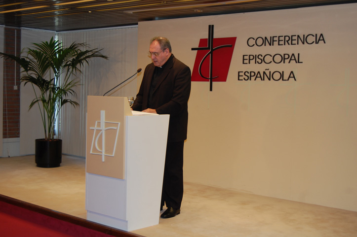 Padre José María Gil Tamayo. Foto: CEE