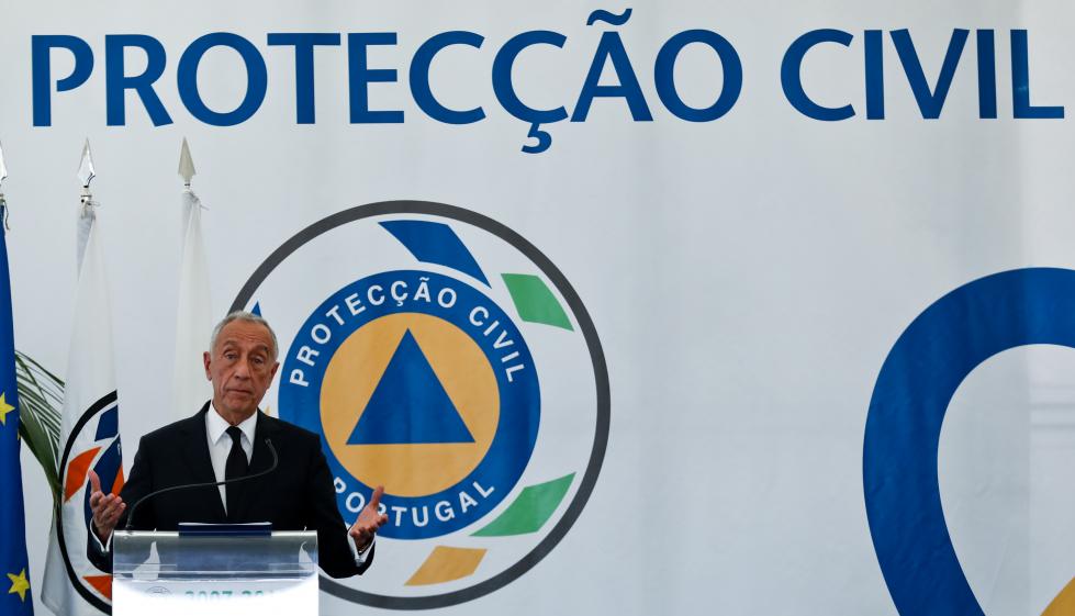 Foto Lusa, Marcelo Rebelo de Sousa na Autoridade Nacional de Proteção Civil