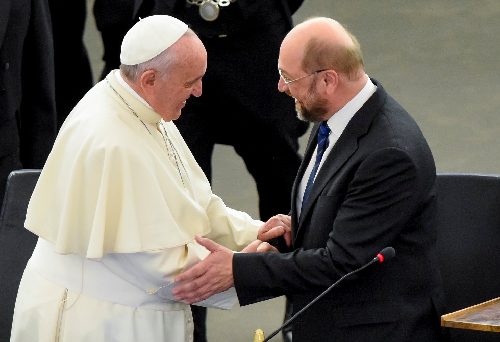 europarl.europa.eu - Papa Francisco com o presidente do Parlamento Europeu, Martin Schulz