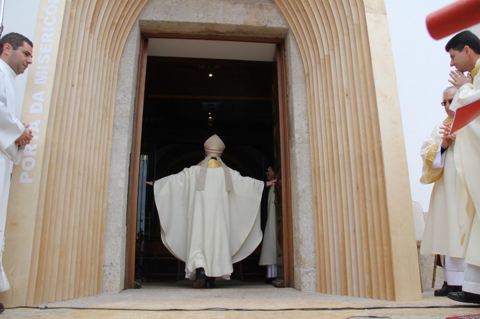 Agência ECCLESIA/PR, Abertura da Porta Santa no Santuário da Misericórdia, em Balsamão