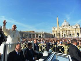 Papa Francisco na audiência geral, 08.10.2014 (Lusa)