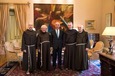 Foto www.presidencia.pt, Frei António Scavio, frei Vitor Melícias, Marcelo Rebelo de Sousa, frei Michael Perry, frei Armindo Carvalho