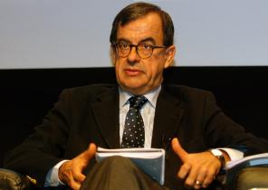 DR.