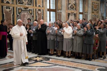 DR - Papa Francisco no encontro com as Missionárias do Sagrado Coração de Jesus