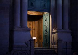 Foto: Diocese do Porto/João Lopes Cardoso - Porta da Misericórdia, na Sé do Porto