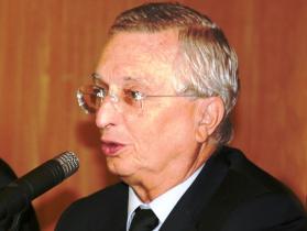 Francisco Sarsfield Cabral