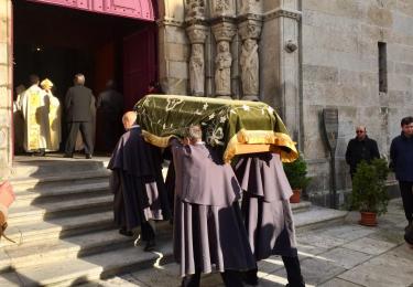 Foto Agência ECCLESIA/HM, Transladação dos restos mortais de D. Júlio Tavares Rebimbas